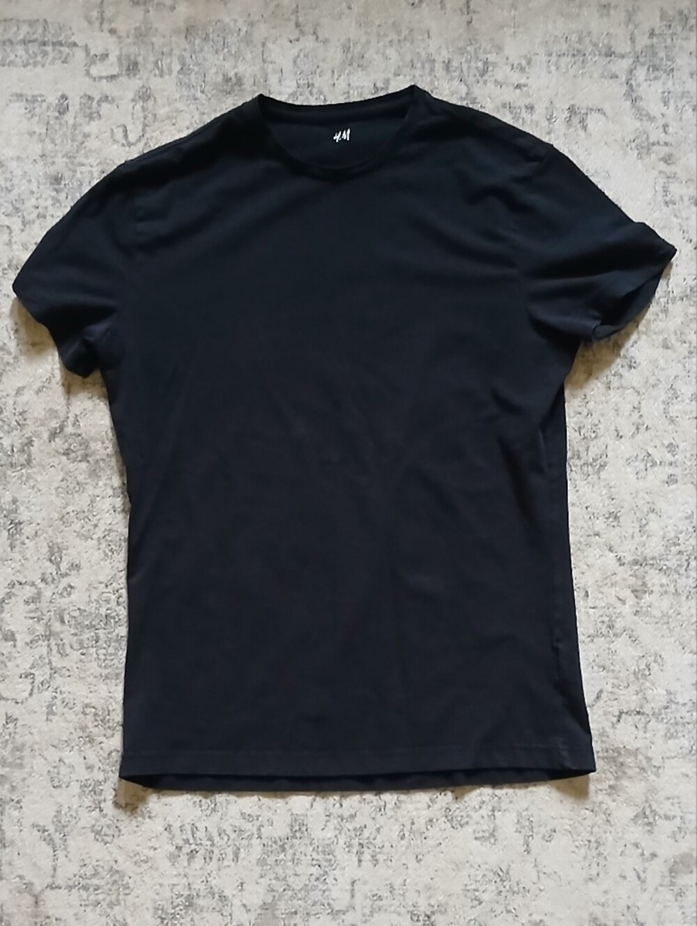 Mens M H&M Black Tee